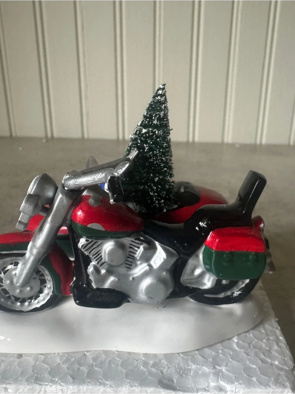 Dept 56 Snow Village A Harley-Davidson Holiday 2pc #54898 Christmas Accessory
